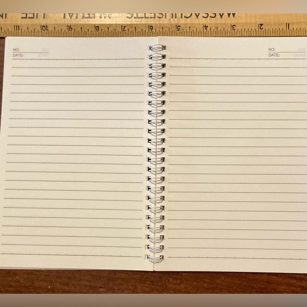 Hello Kitty notebook - Picture 2 of 3